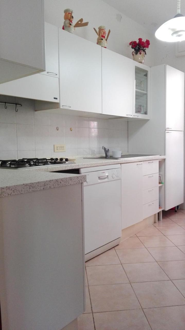 Amelie House Apartment Levanto Bagian luar foto