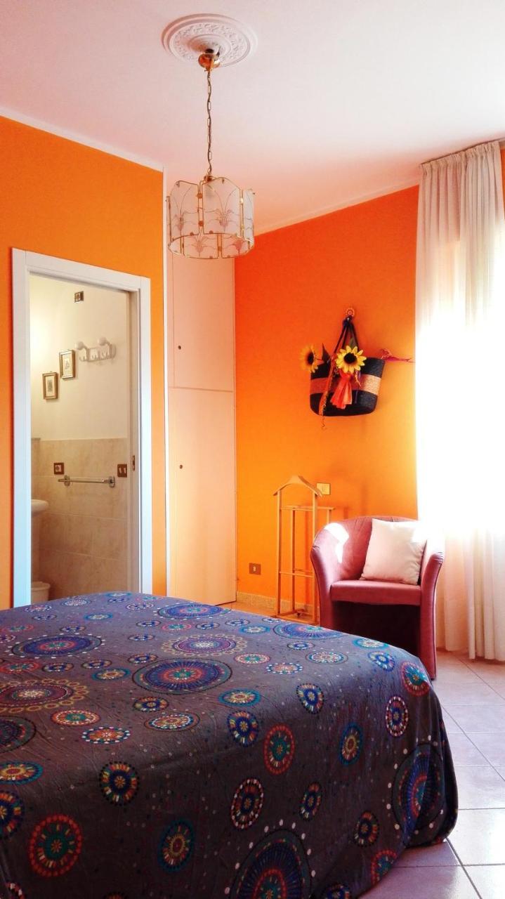 Amelie House Apartment Levanto Bagian luar foto