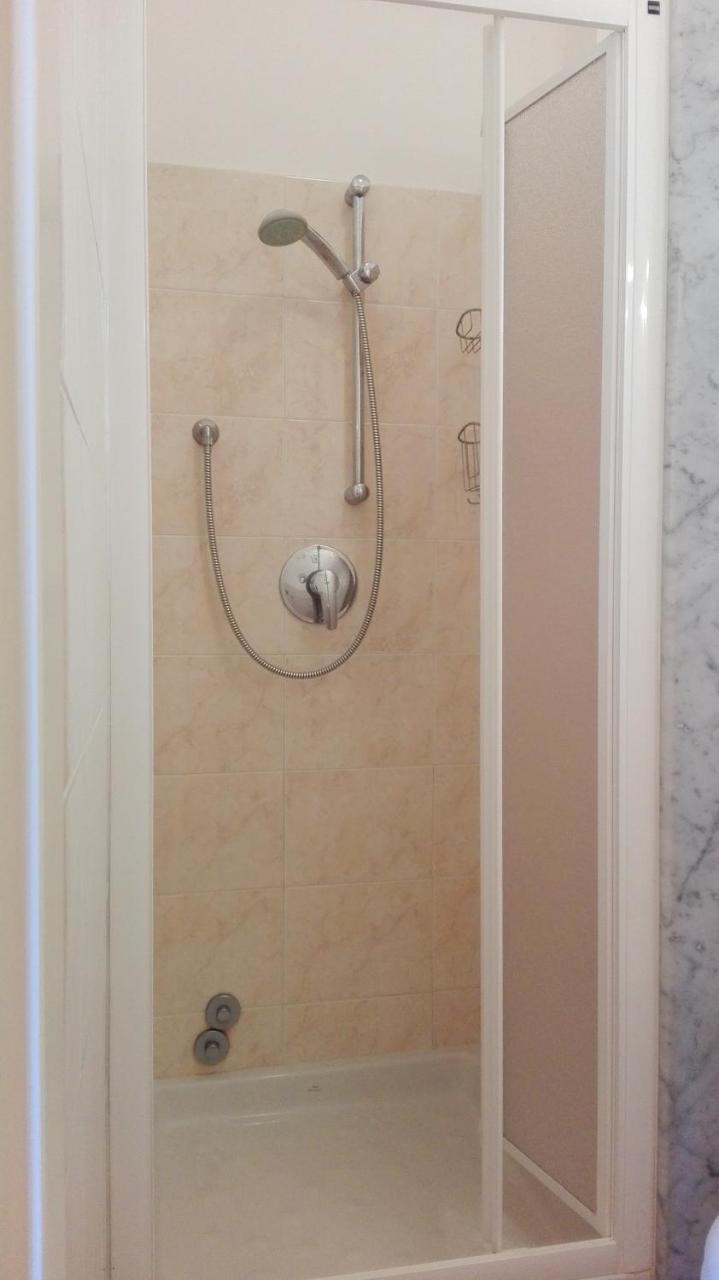 Amelie House Apartment Levanto Bagian luar foto